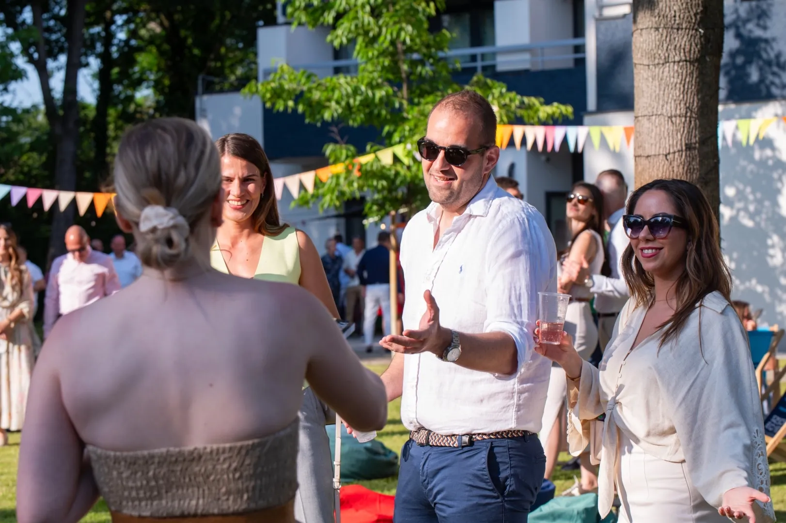SZE_DFK_Alumni_kerti_party_2025_06_20_Korinek_Bettina_53.webp