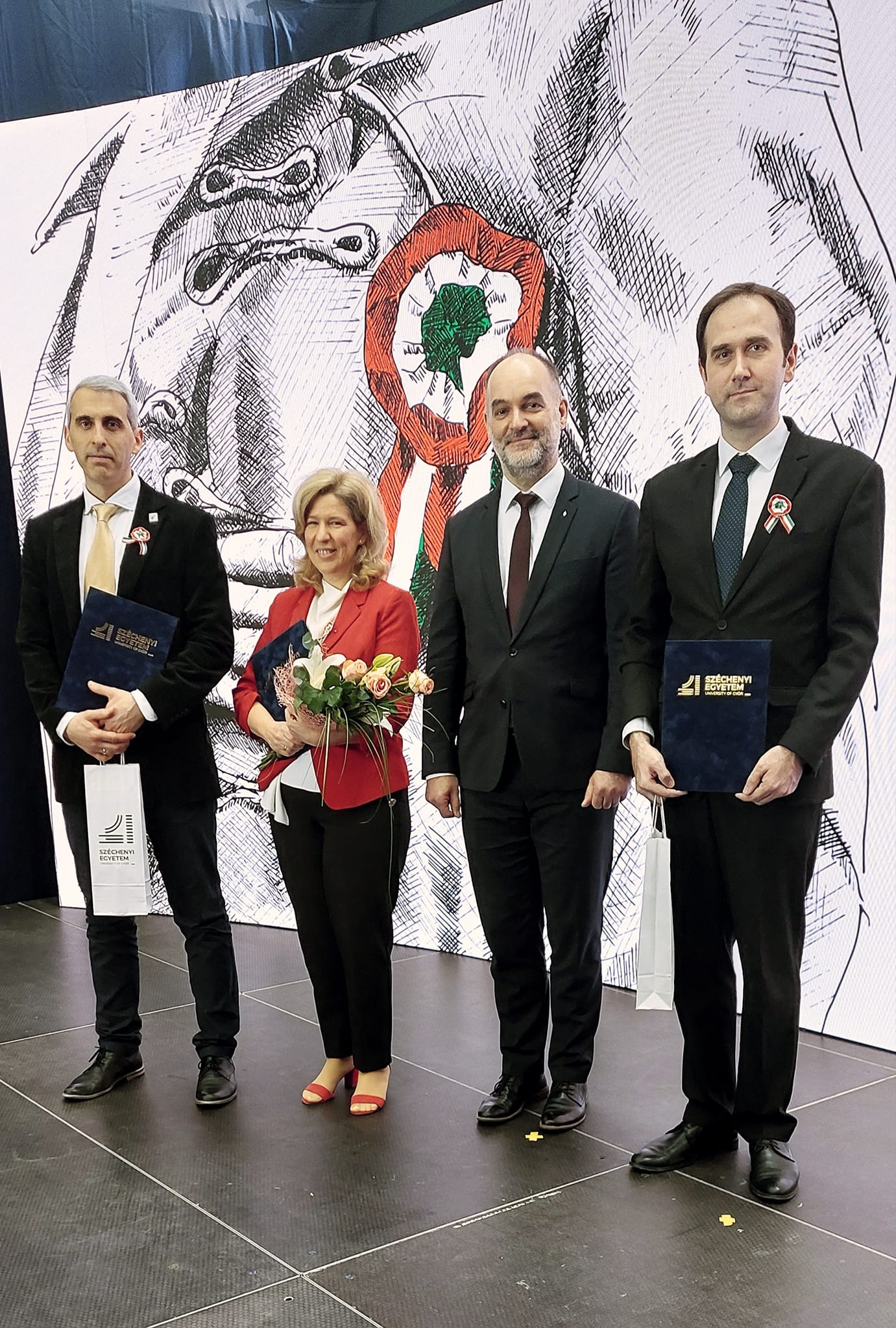 Elismeréseket adtak át a Széchenyi István Egyetem március 15-i ünnepségén